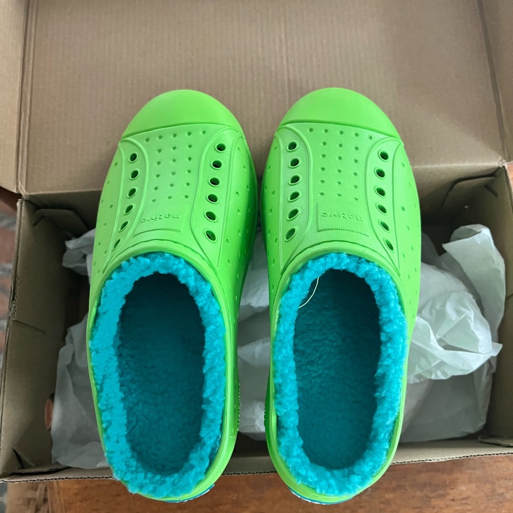 Native Kids Water Shoes - Lime Green and Aqua